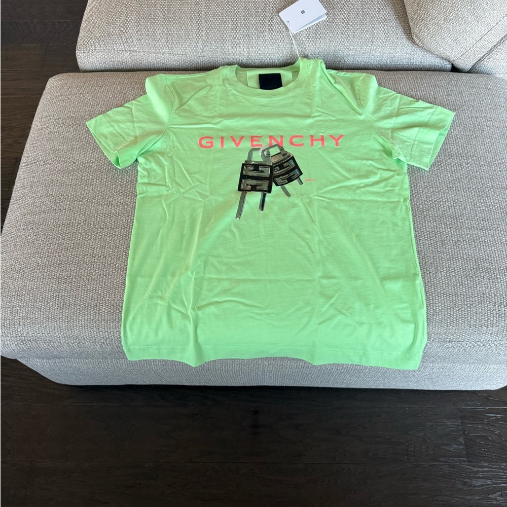 Givenchy Men's Neon Green Graphic Tee